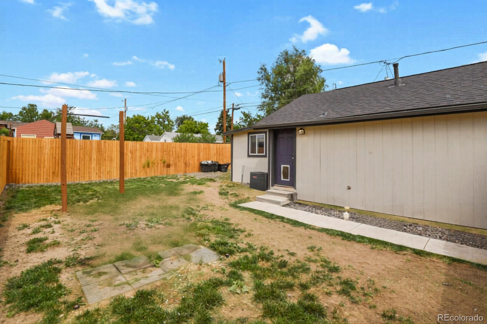 439 S Knox Ct, Denver, CO 80219