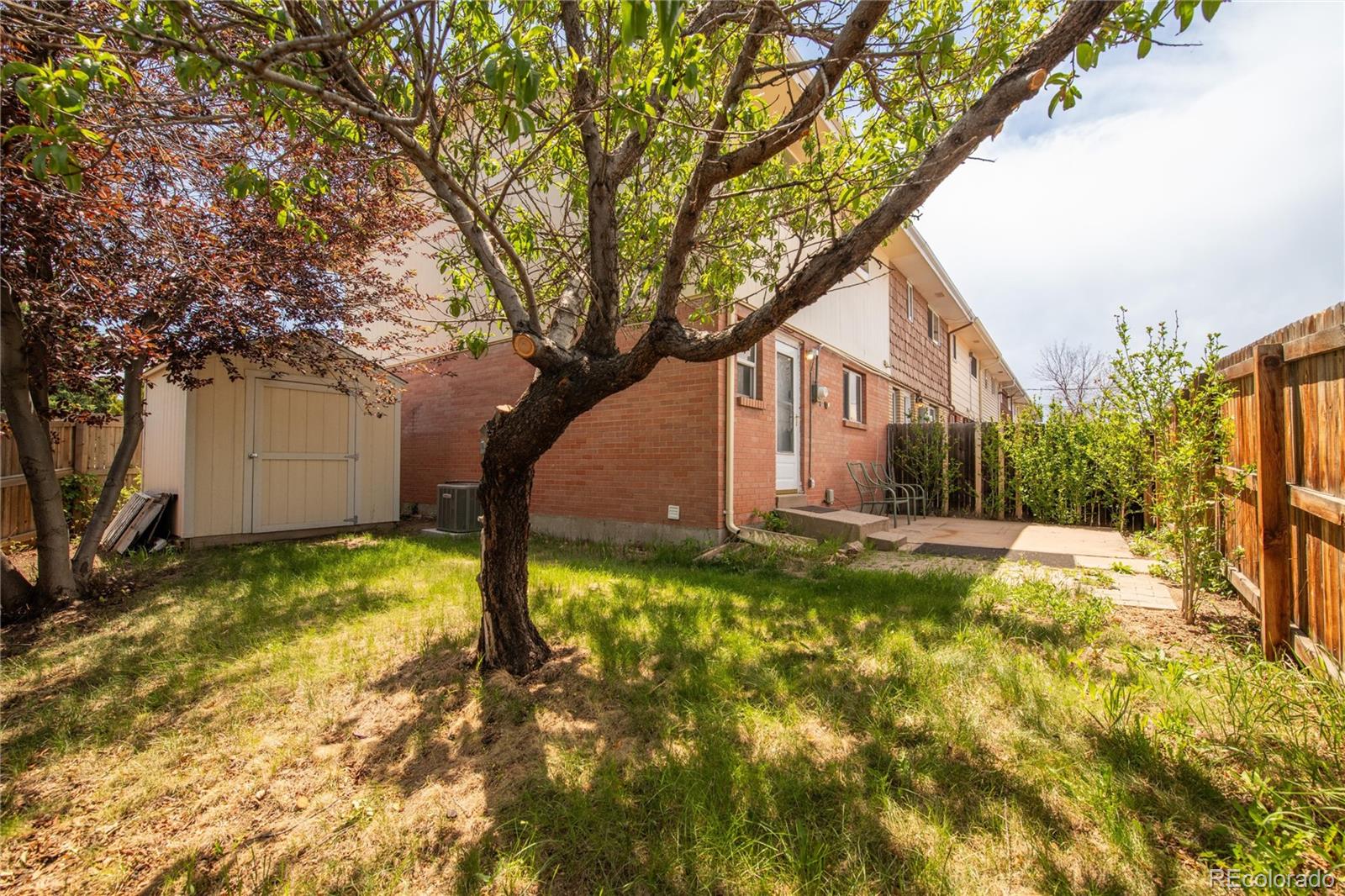 6315 W Mississippi Pl, Lakewood, CO 80232