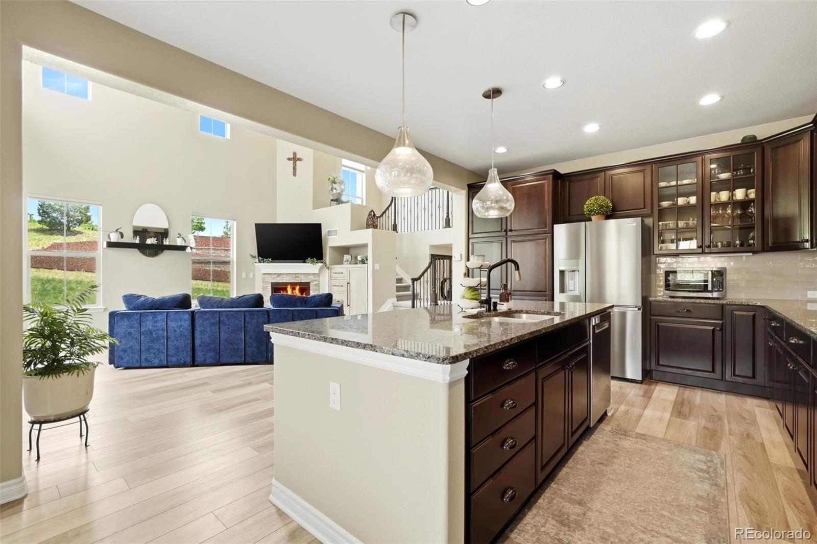 9274 Viaggio Way, Highlands Ranch, CO 80126