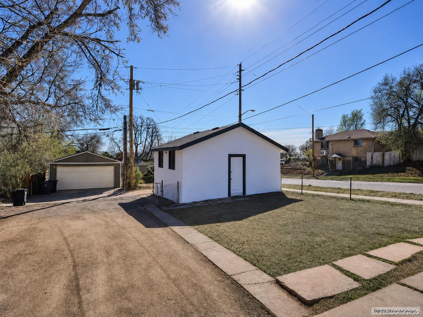 802 Julian St, Denver, CO 80204