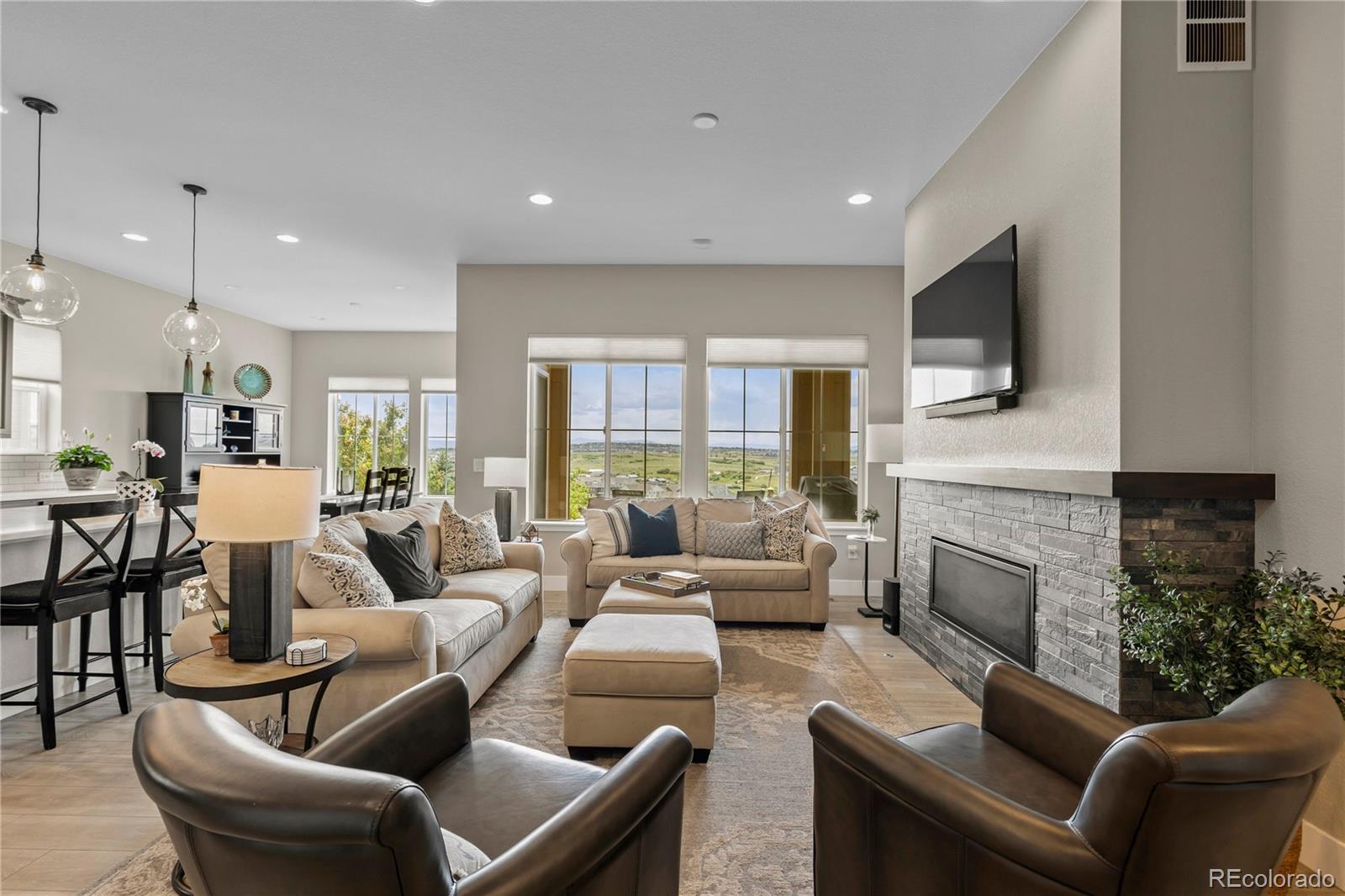 7129 Canyonpoint Rd, Castle Pines, CO 80108