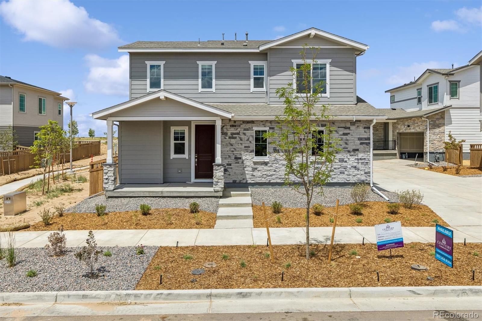 22729 E 47th Dr, Aurora, CO 80019