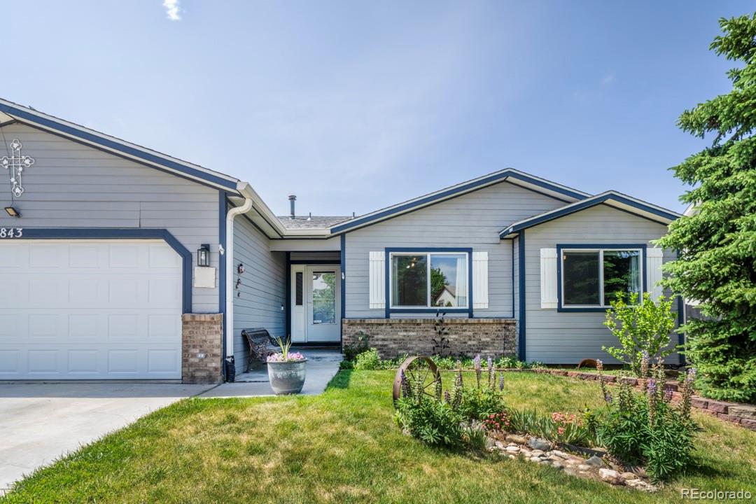 843 Eagle Bend Dr, Colorado Springs, CO 80911