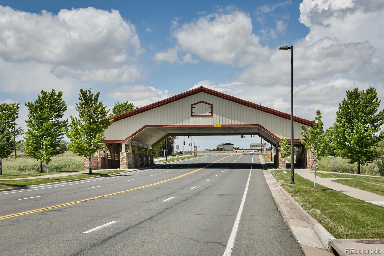 23627 E Bellewood Dr, Aurora, CO 80016