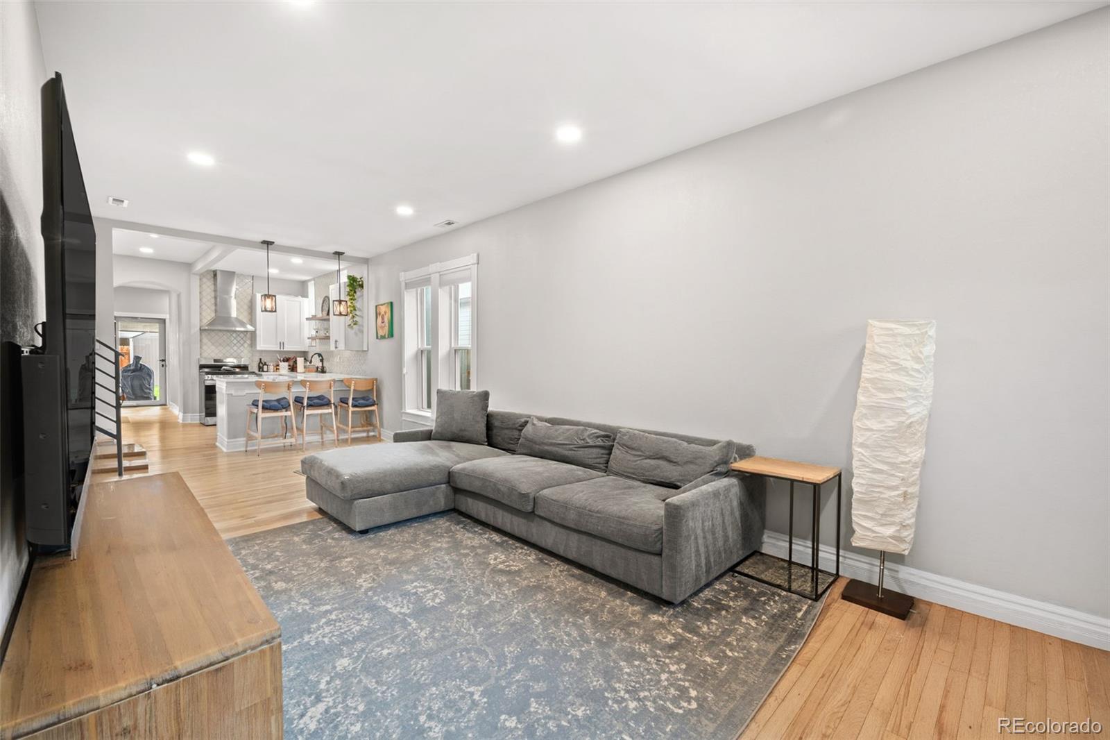 3233 N Marion St, Denver, CO 80205