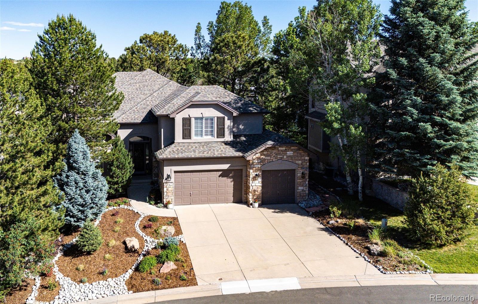 907 Greenridge Ln, Castle Pines, CO 80108