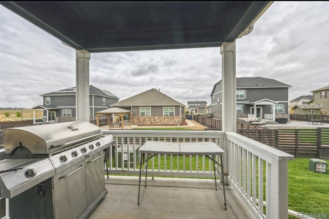 30 N Vandriver Way, Aurora, CO 80018