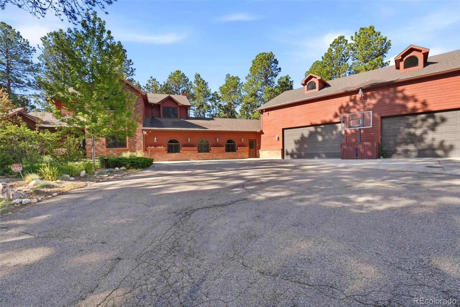 17675 Charter Pines Dr, Monument, CO 80132