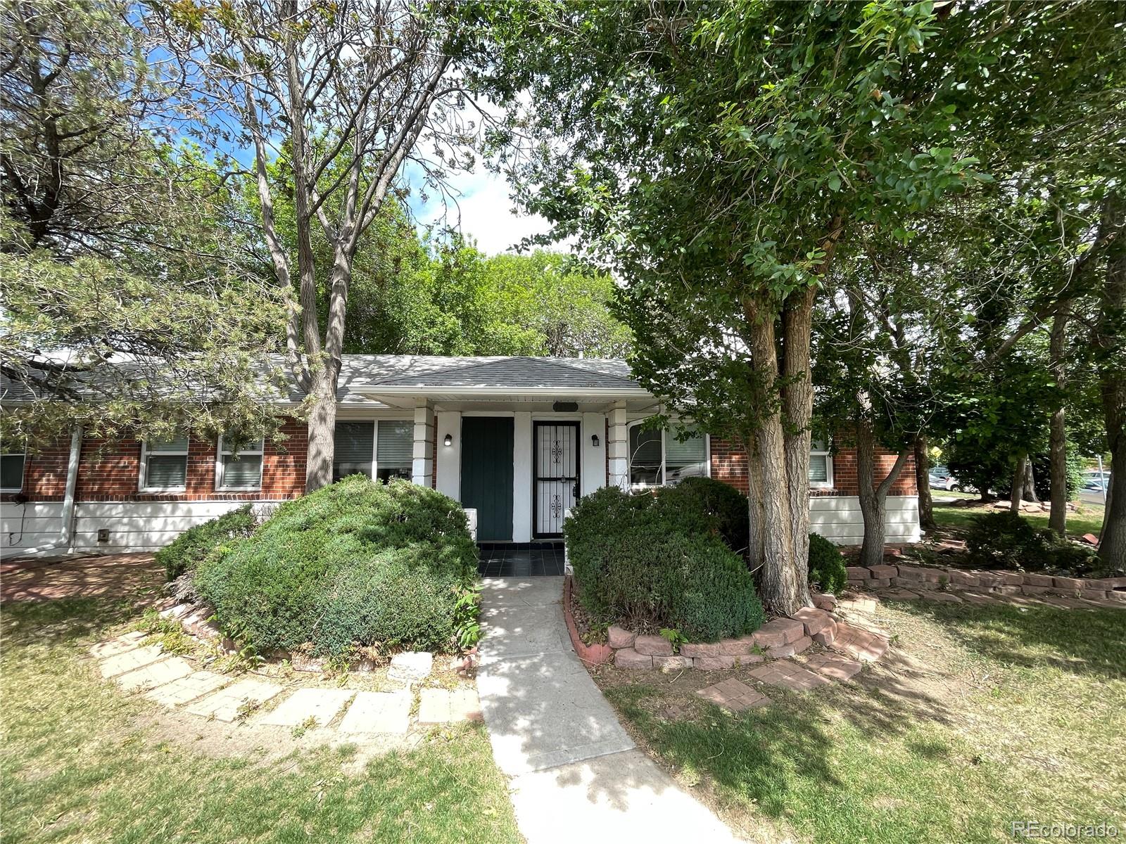 1400 Galena St, Aurora, CO 80010
