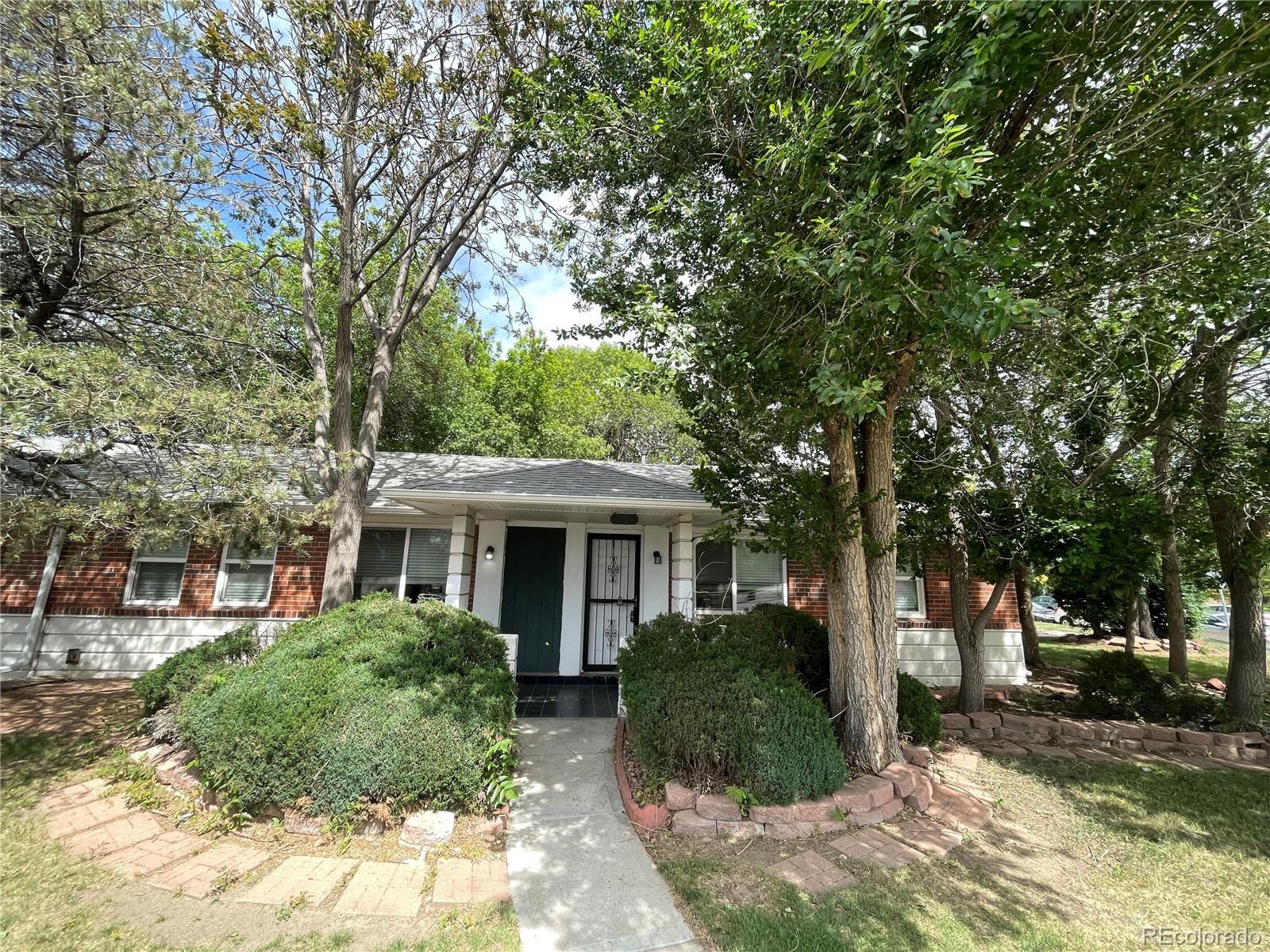 1400 Galena St, Aurora, CO 80010