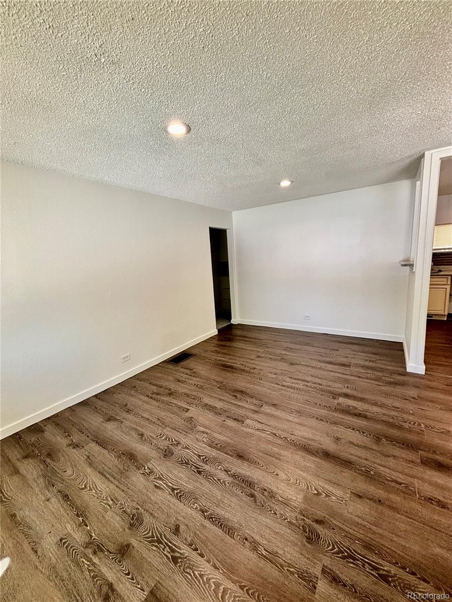 1934 Kenton St, Aurora, CO 80010