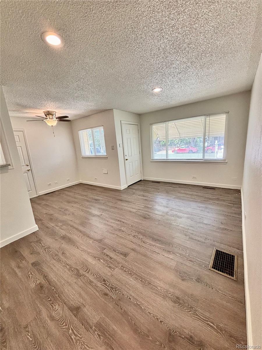 1934 Kenton St, Aurora, CO 80010