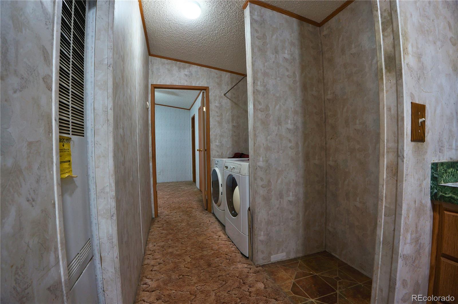 825 Glen Ayre St, Dacono, CO 80514