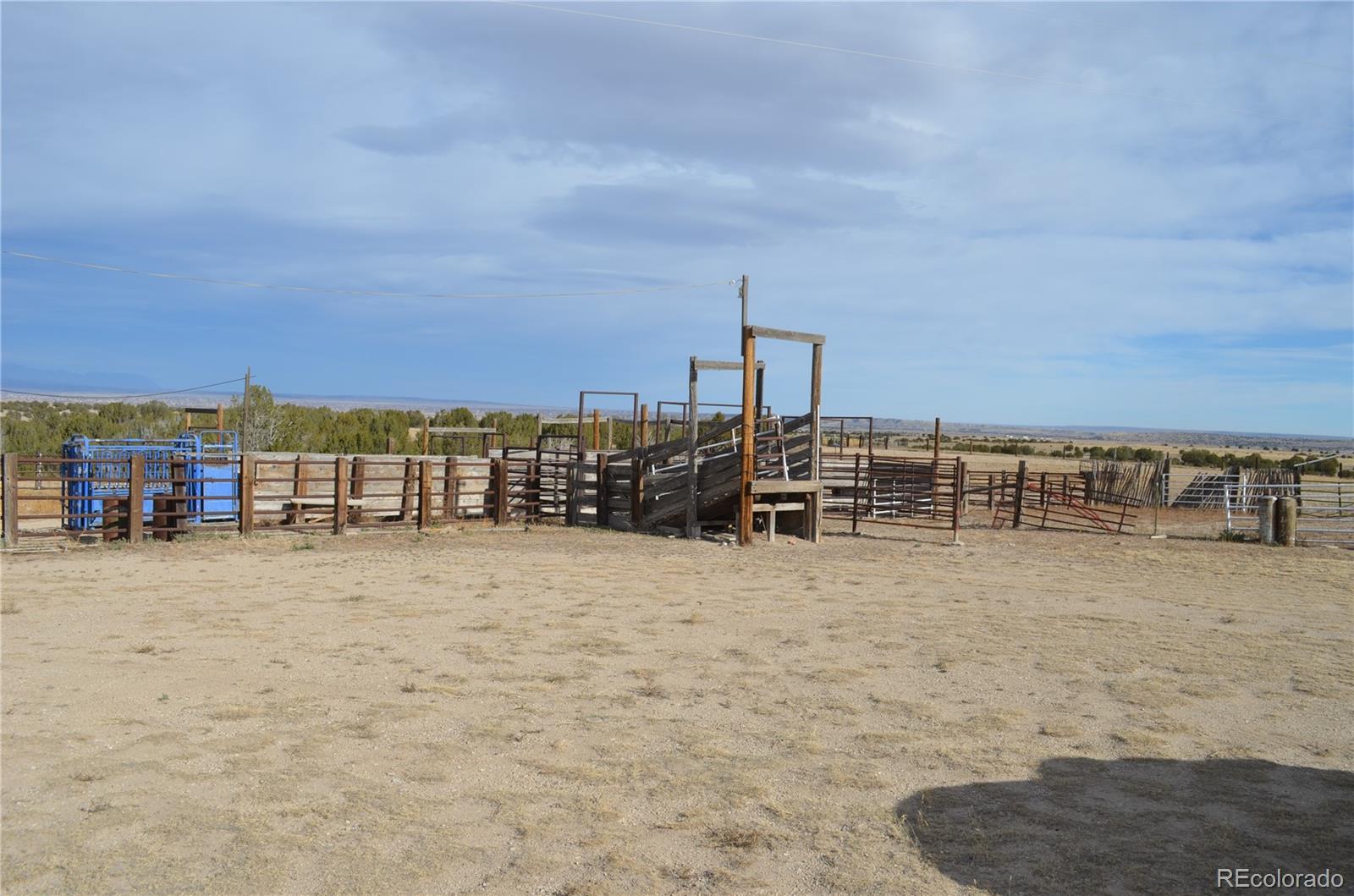 Red Creek Springs Rd, Pueblo, CO 81005