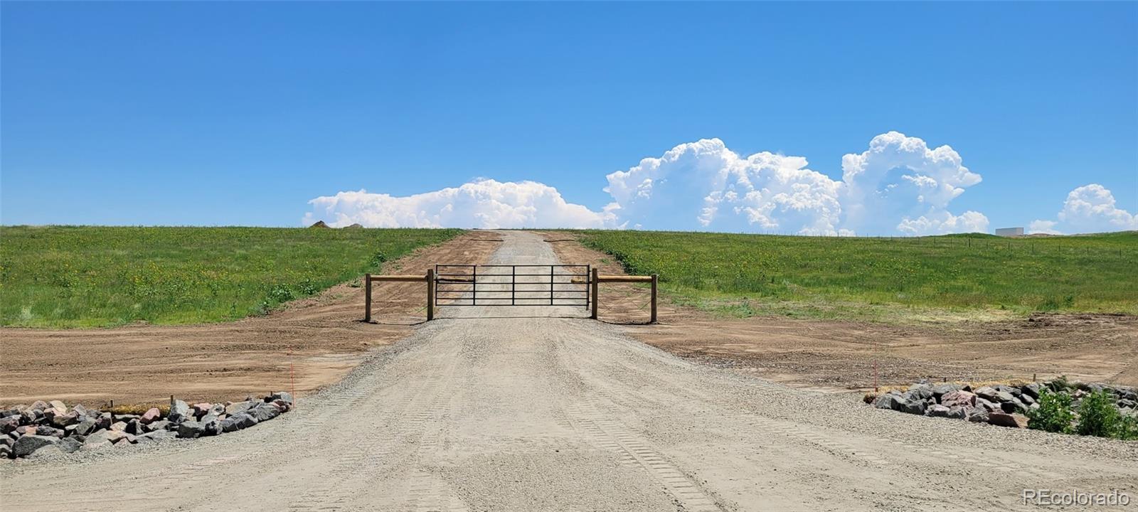 10183 Rolling Vista Trl, Elizabeth, CO 80107