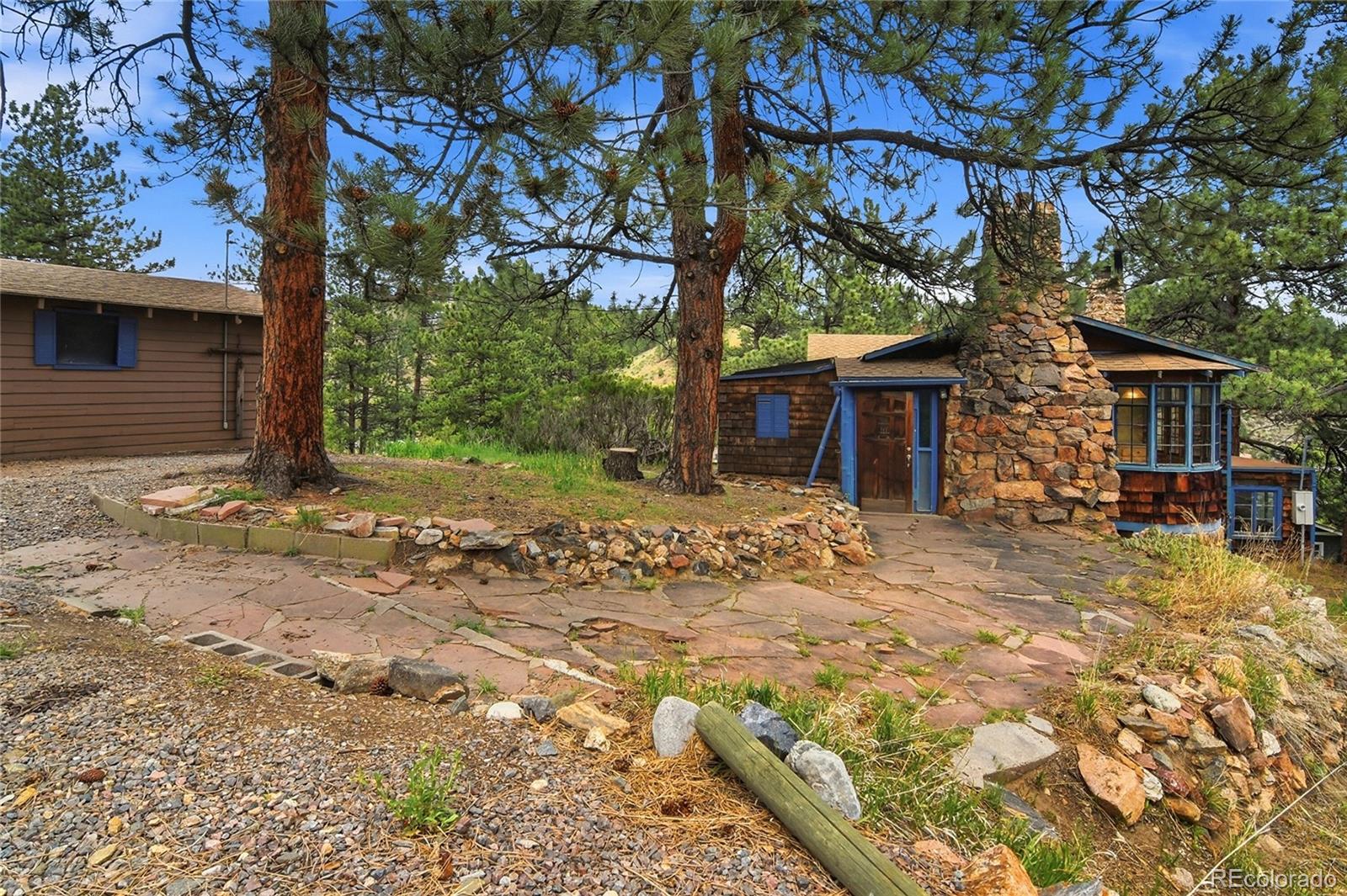 26079 Kingsbury Rd, Kittredge, CO 80457