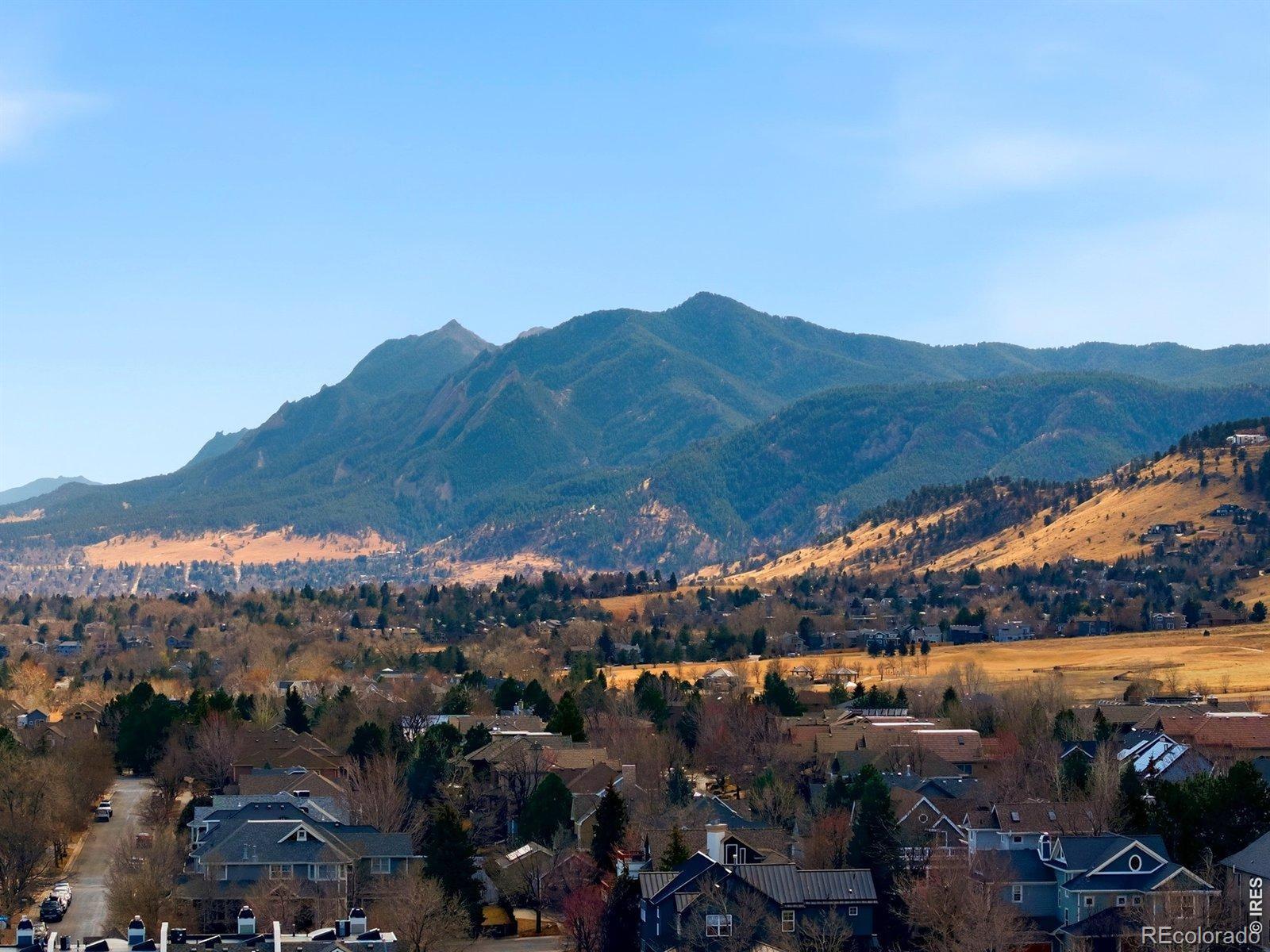4852 10th St, Boulder, CO 80304