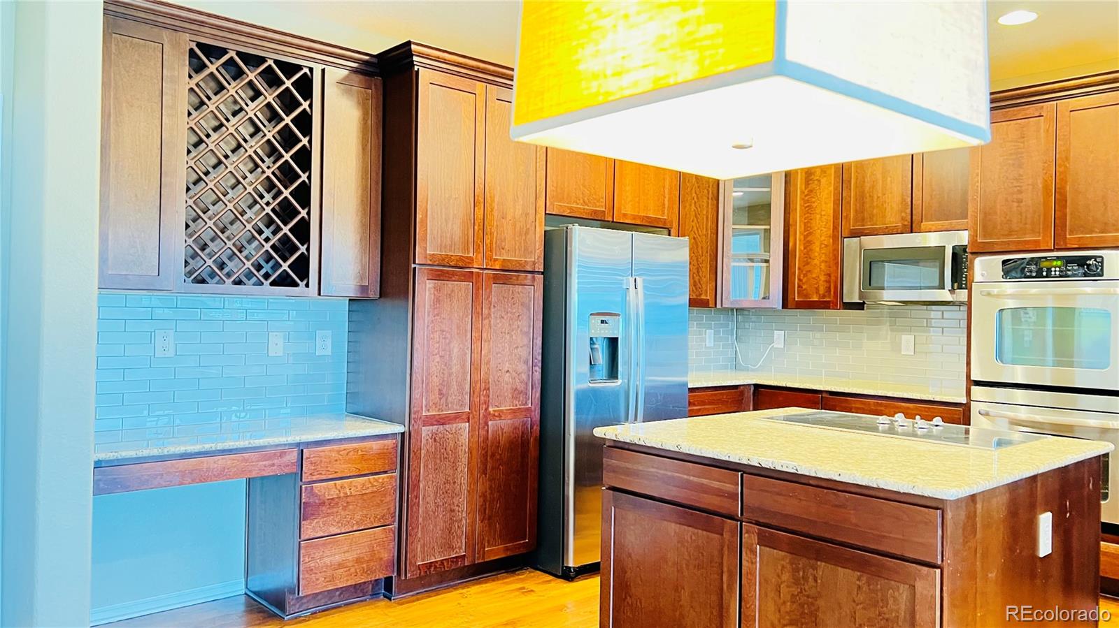 1669 S De Gaulle Way, Aurora, CO 80018