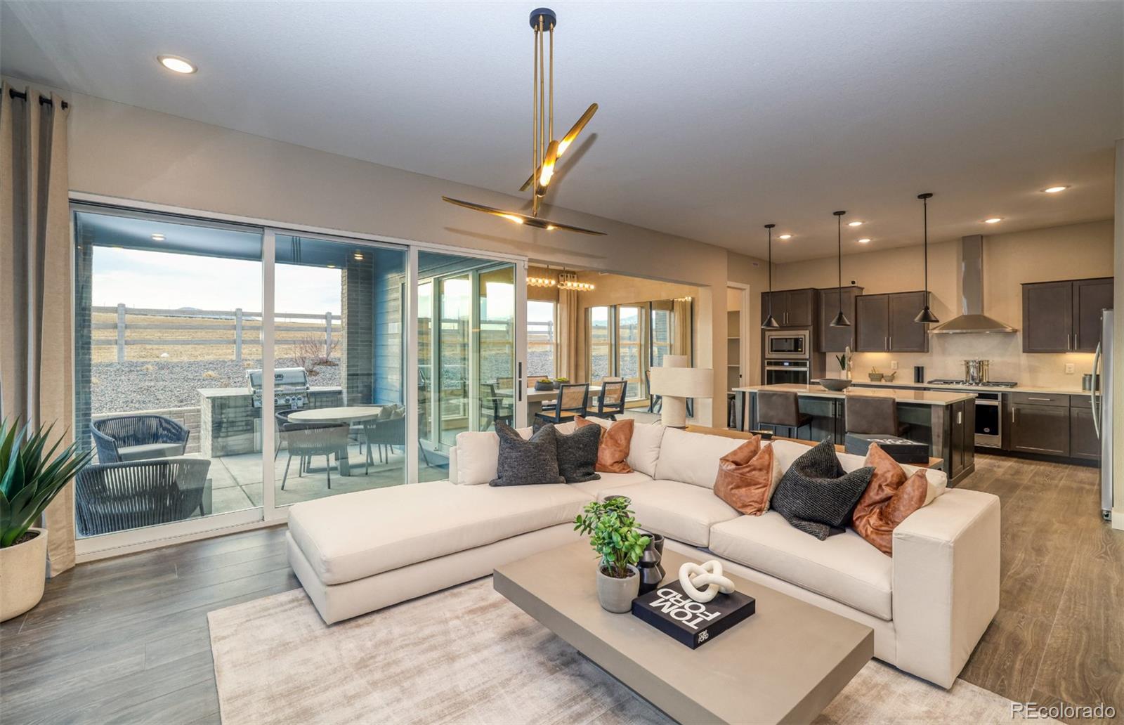 8837 Hotchkiss St, Littleton, CO 80125