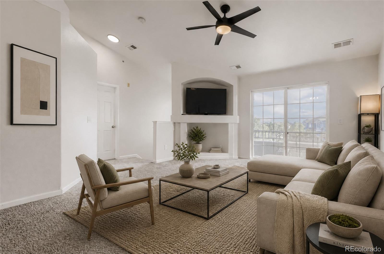 5255 Memphis St #1222, Denver, CO 80239