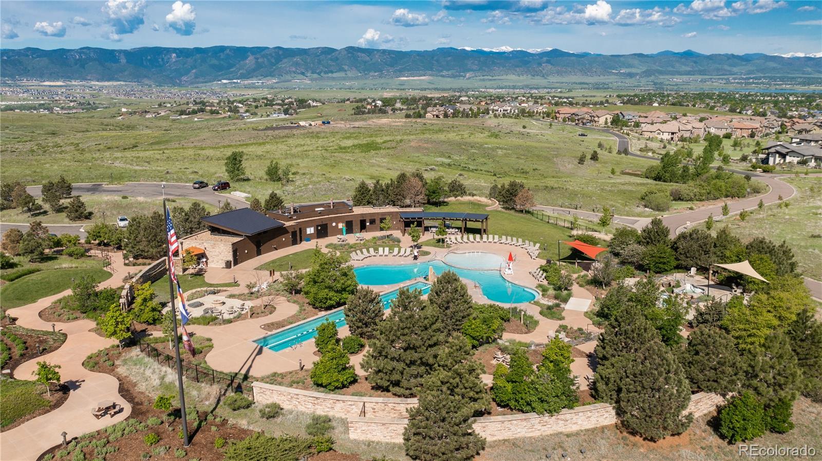 391 Maplehurst Dr, Highlands Ranch, CO 80126