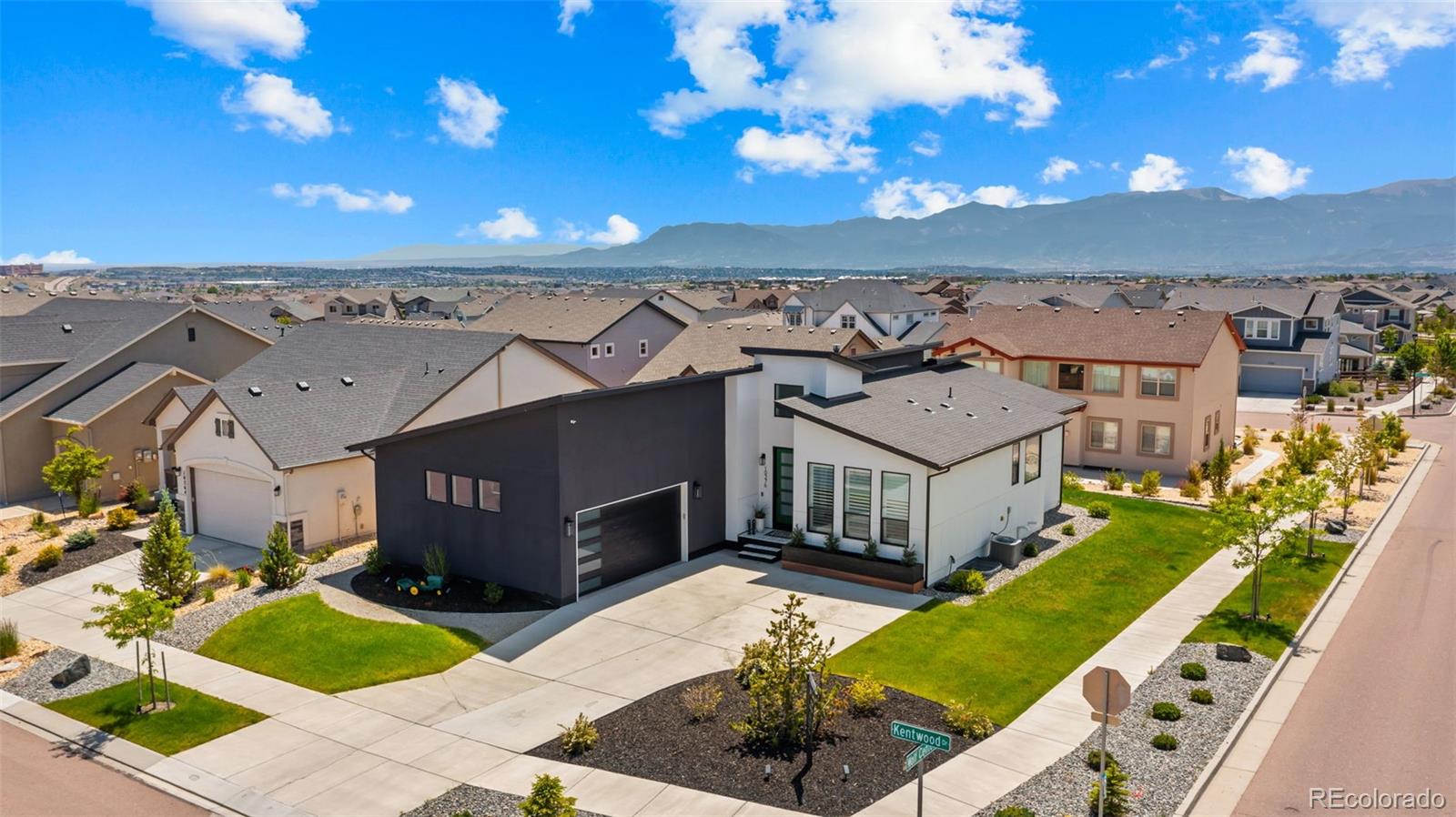 10276 Kentwood Dr, Colorado Springs, CO 80924