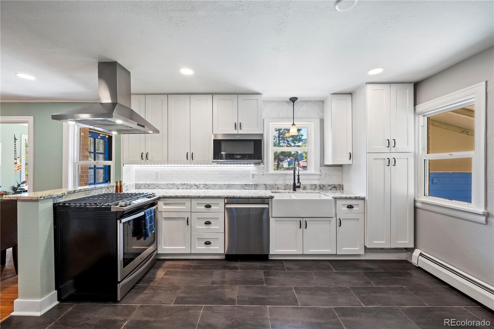 4085 S Grant St, Englewood, CO 80113