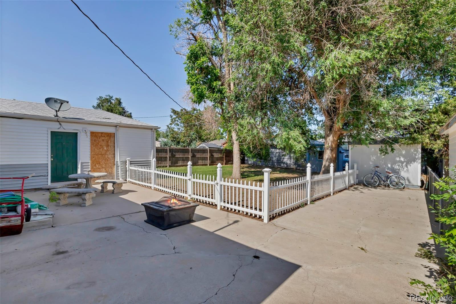 7664 King St, Westminster, CO 80030