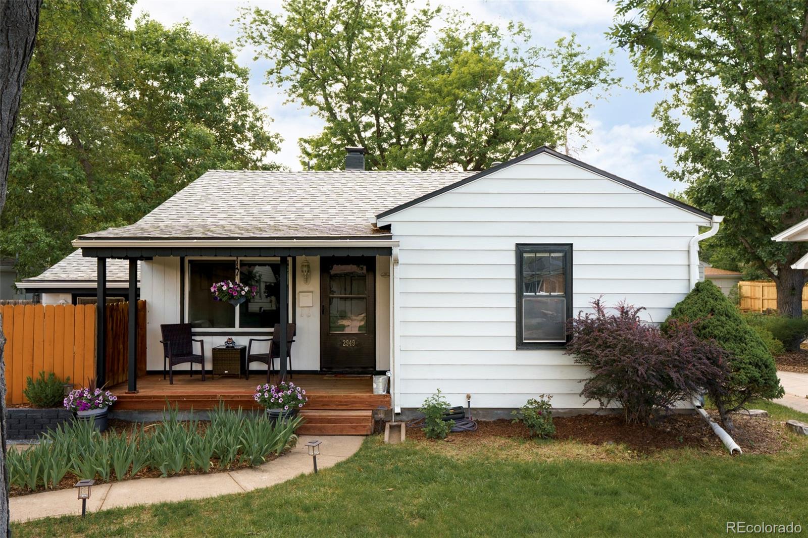 2949 S Corona St, Englewood, CO 80113