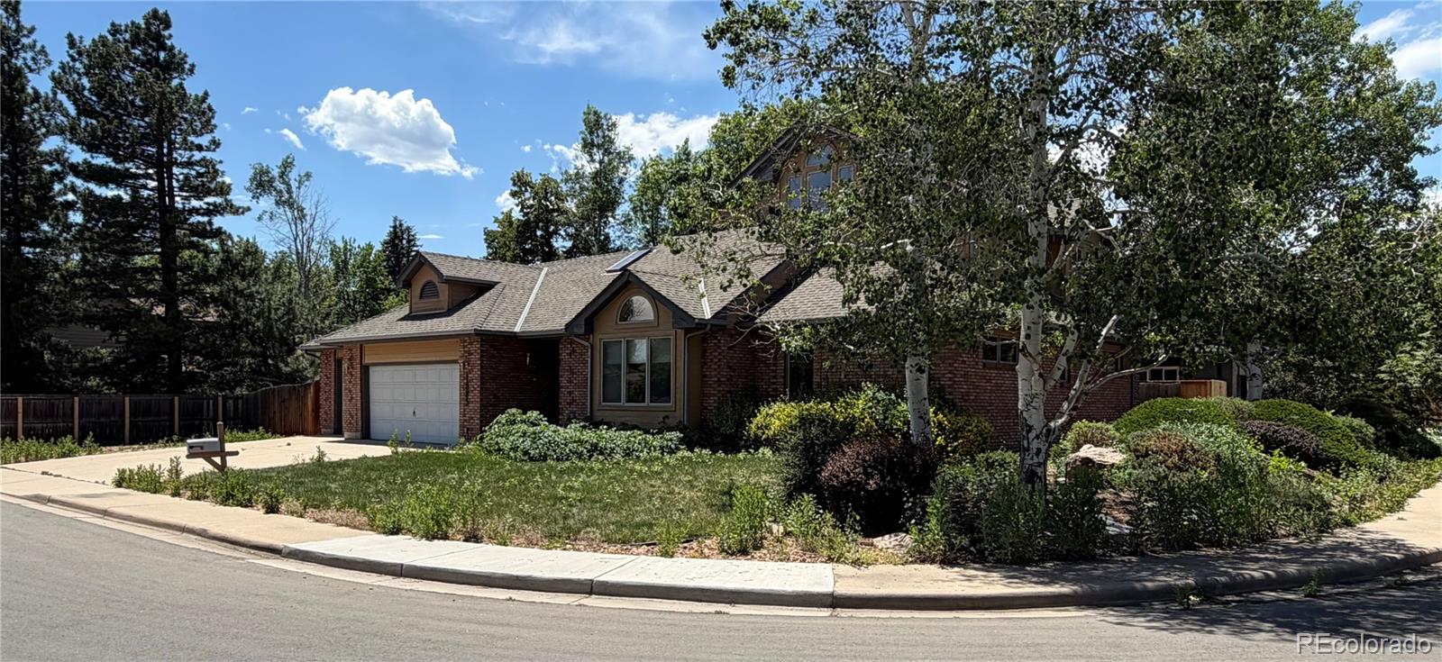 1885 Hawthorn Ave, Boulder, CO 80304
