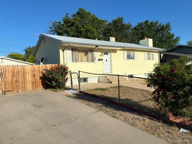 29 Wasatch Dr, Pueblo, CO 81005
