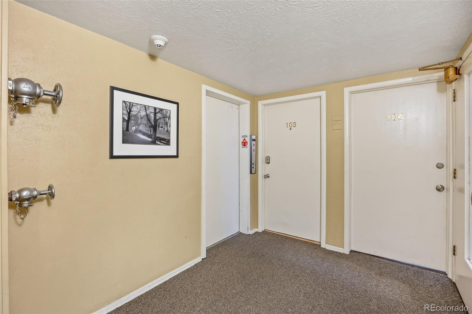 352 S Lafayette St #103, Denver, CO 80209