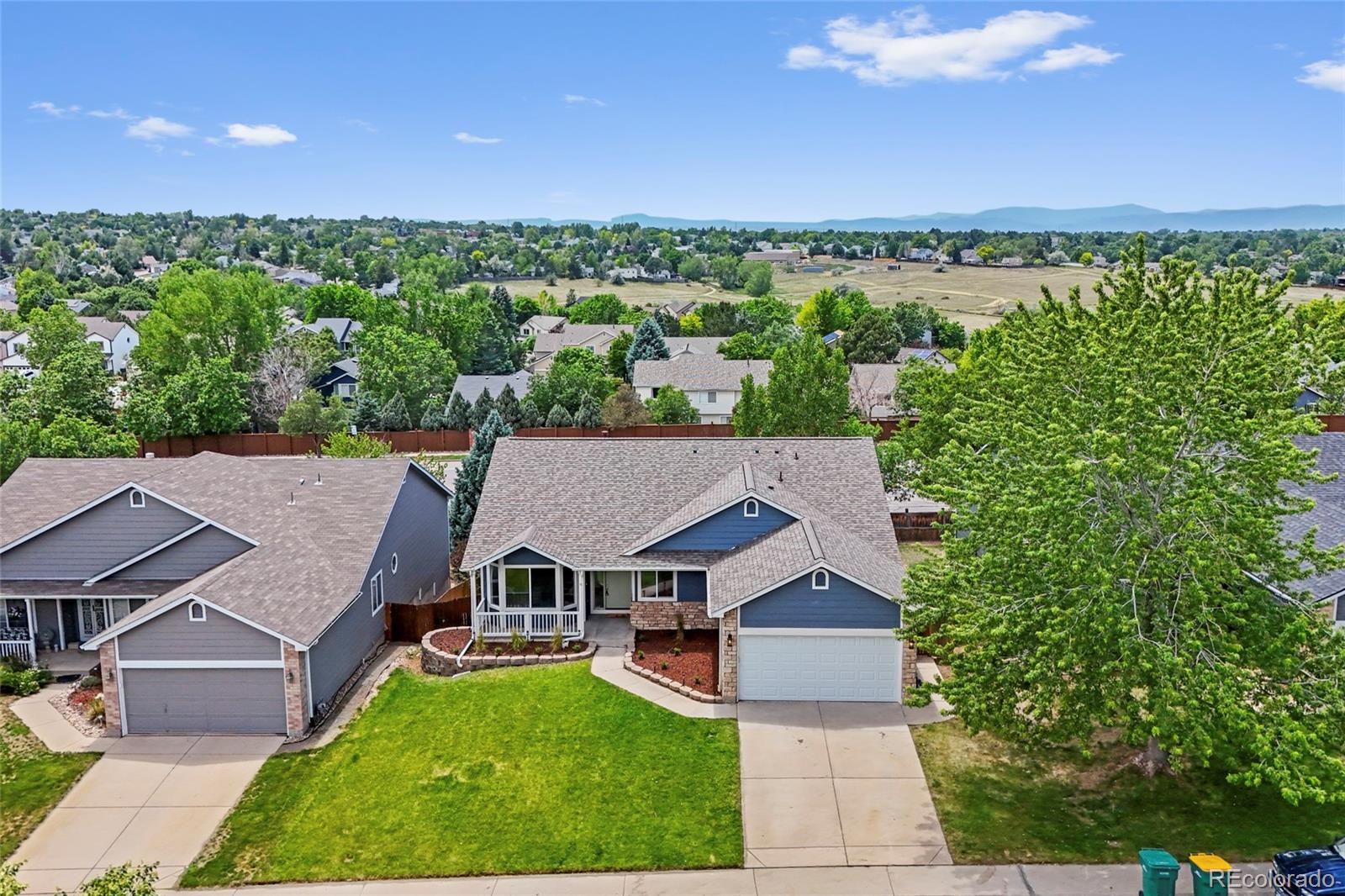 19936 E Stanford Dr, Centennial, CO 80015