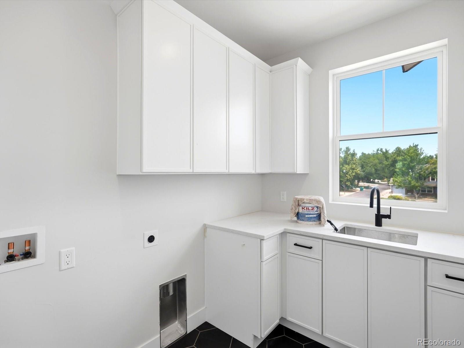 5182 Estes Ln, Arvada, CO 80002