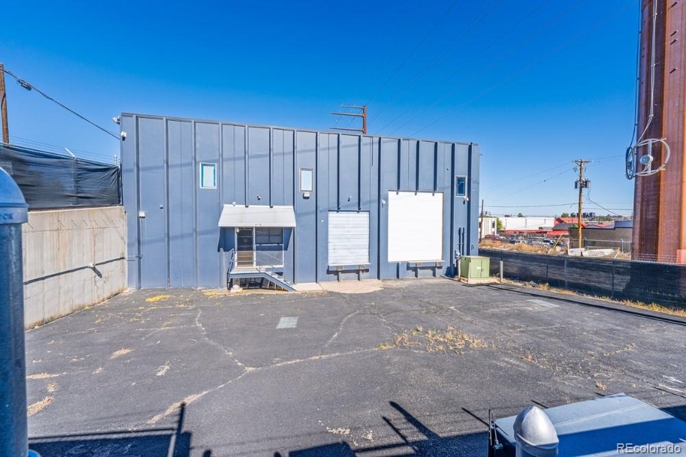 1270 S Lipan St, Denver, CO 80223