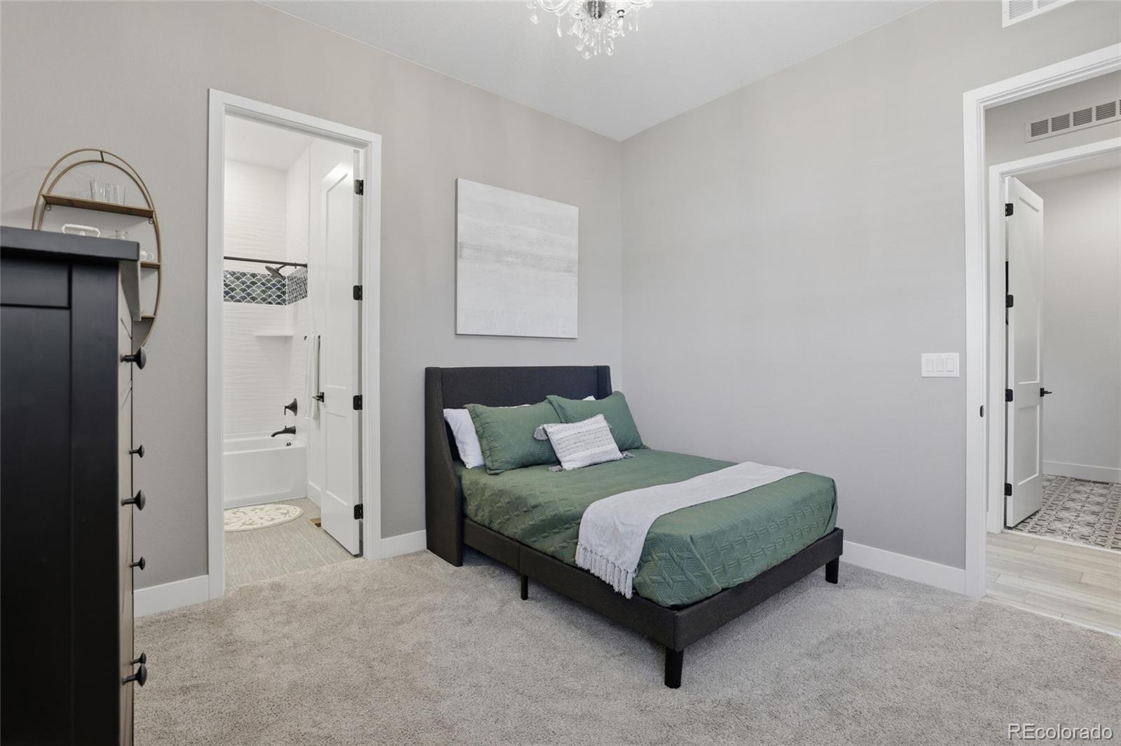 2104 Bellcove Dr, Castle Rock, CO 80108