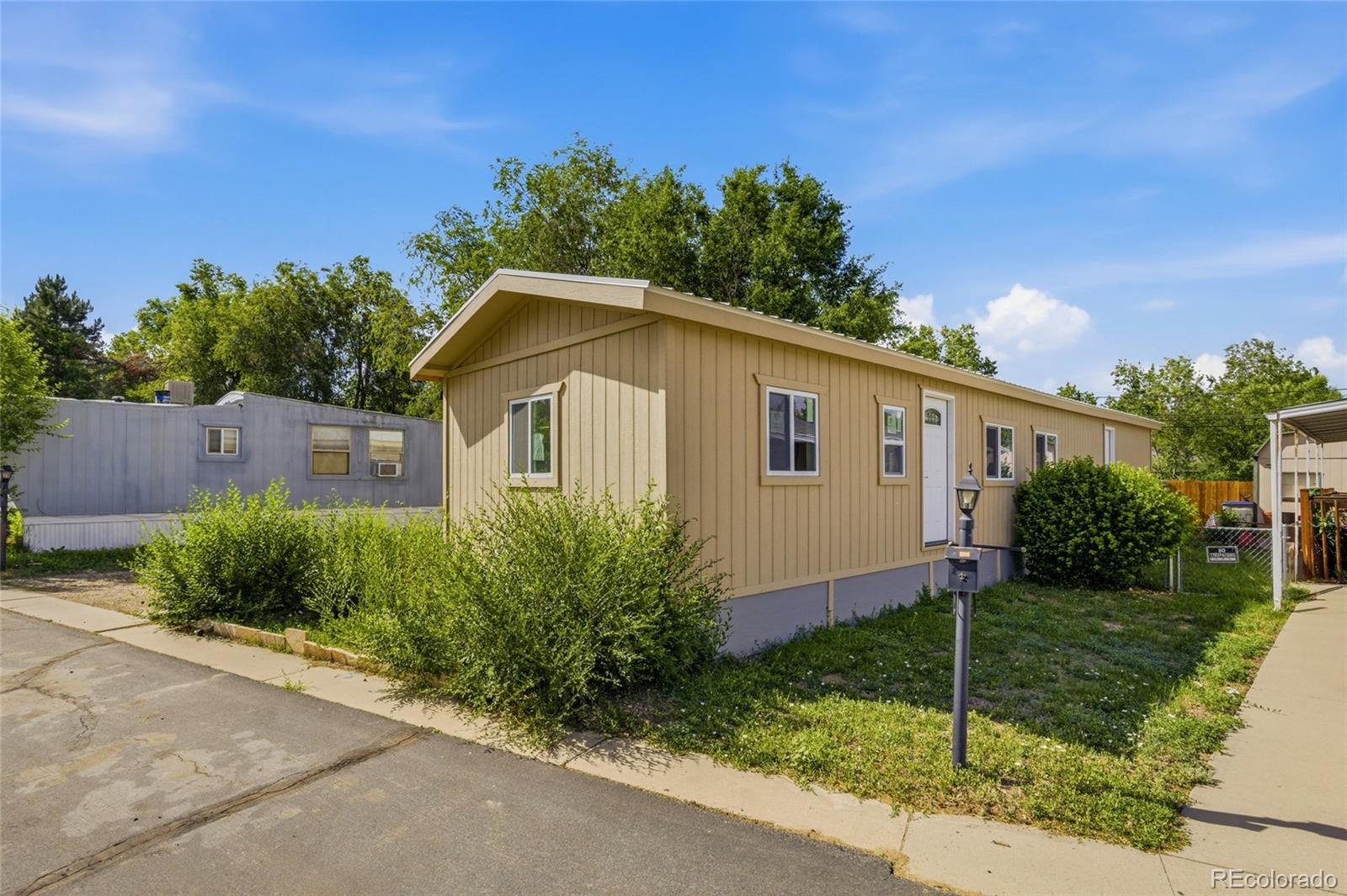 310 Skylark Cir Lot 310, Lafayette, CO 80026