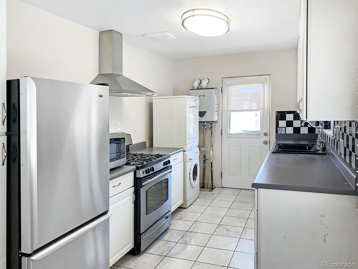 4336 S Acoma St, Englewood, CO 80110