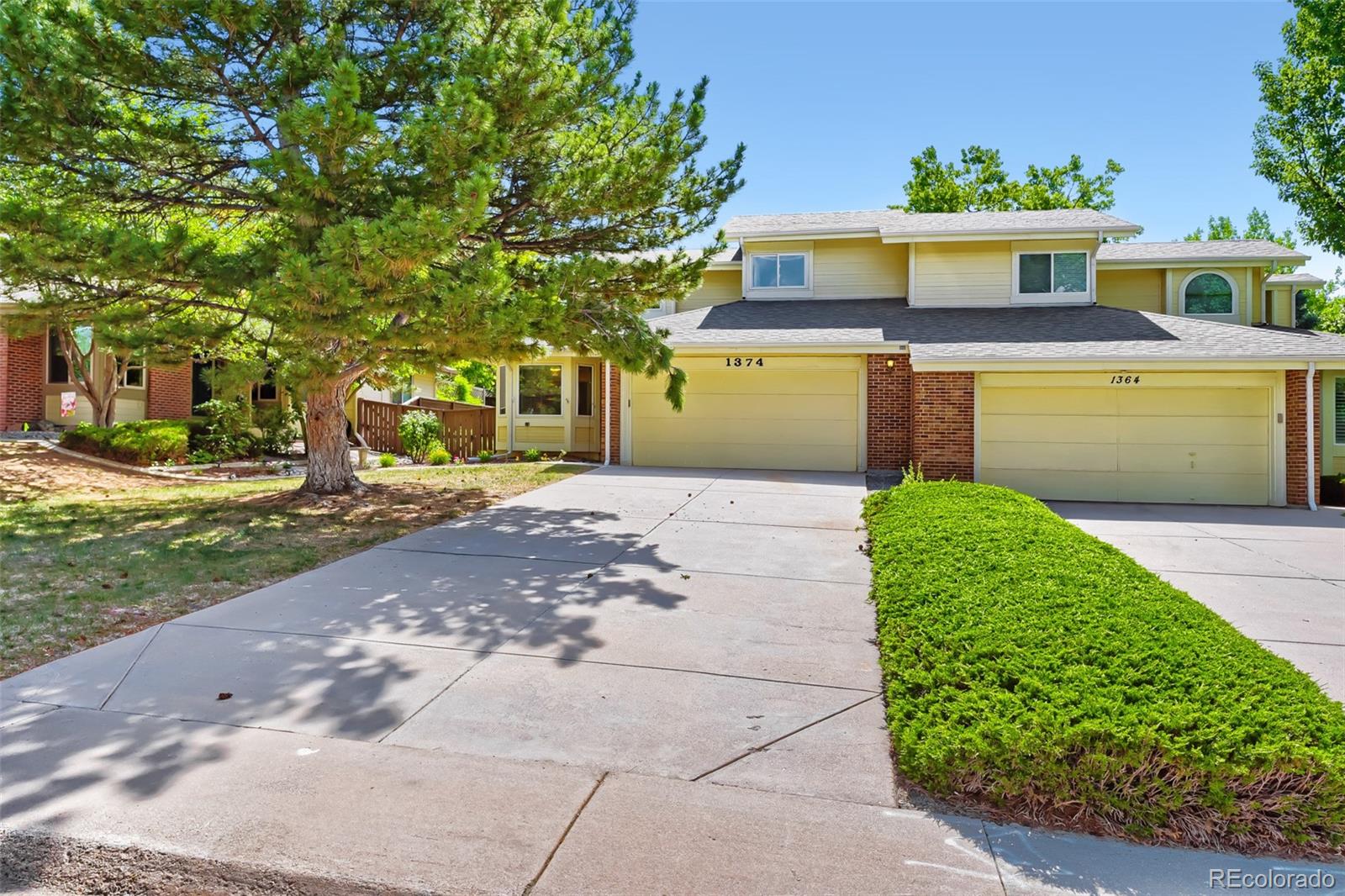 1374 Briar Cir, Littleton, CO 80126