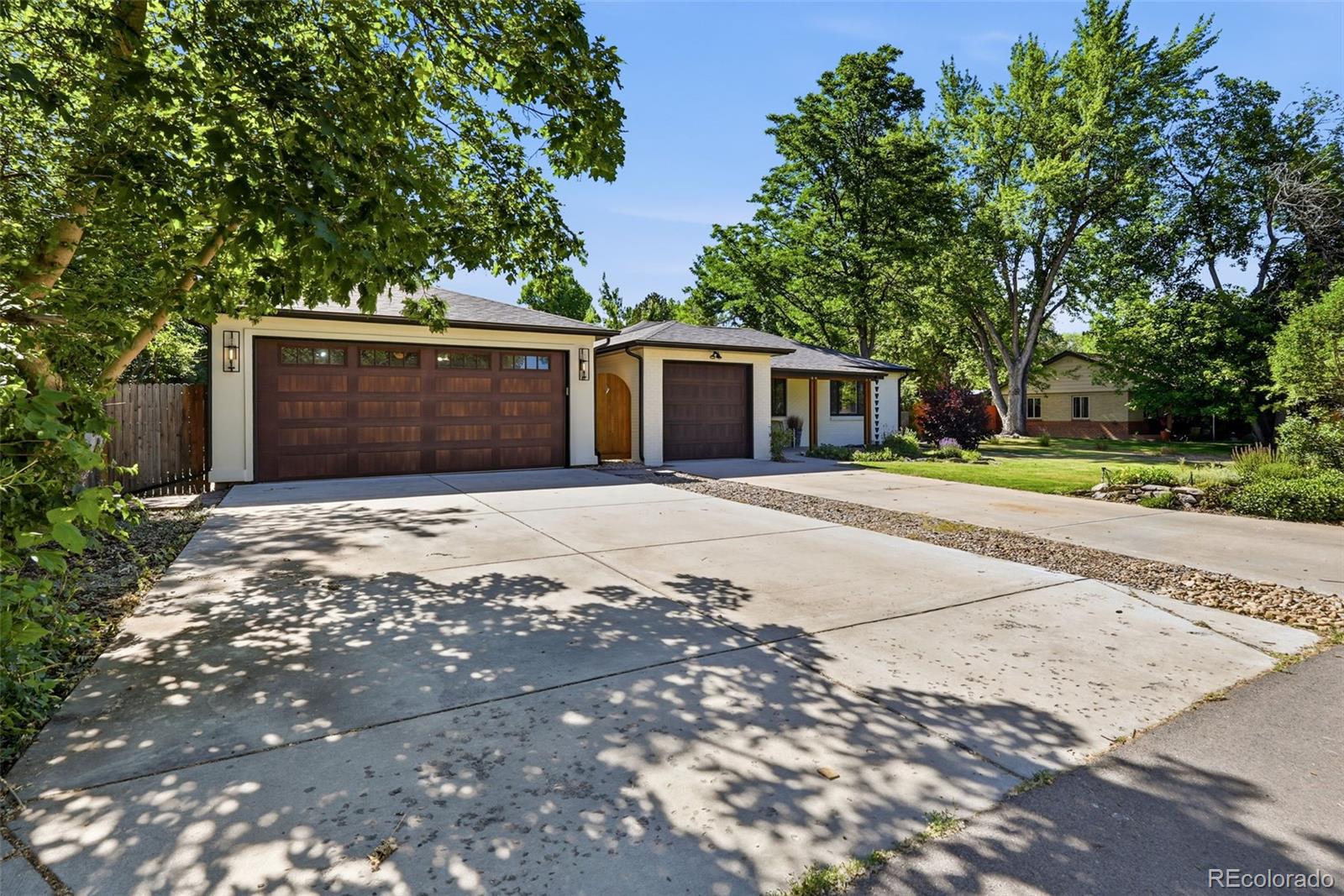 2335 Balsam St, Lakewood, CO 80214