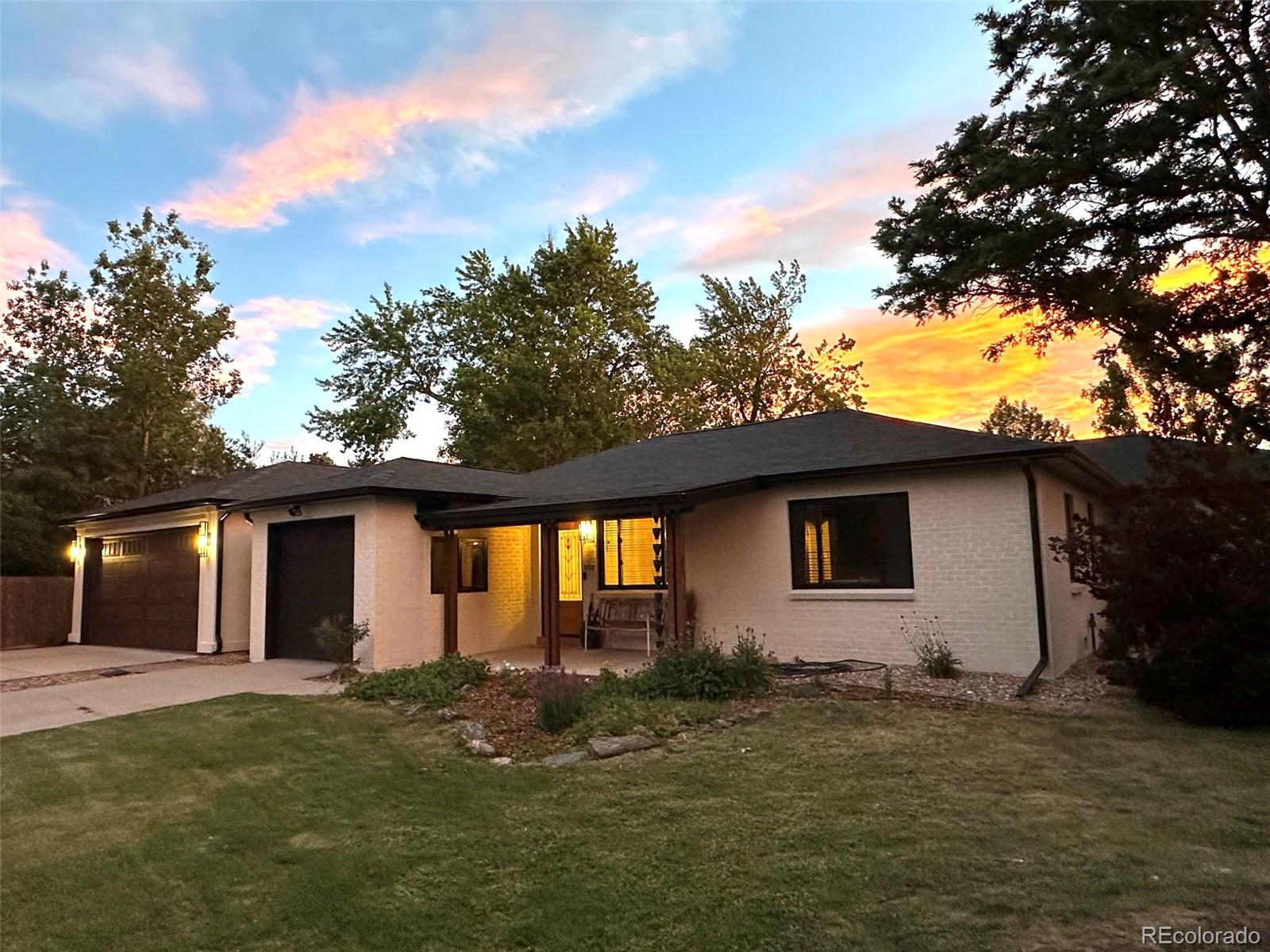 2335 Balsam St, Lakewood, CO 80214