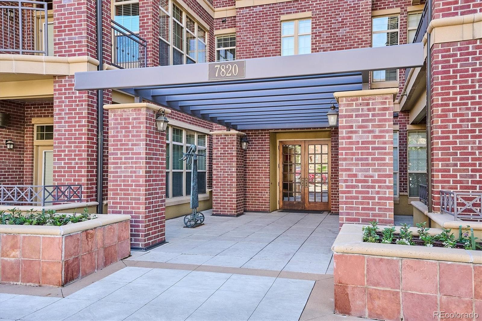 7820 Inverness Blvd #108, Englewood, CO 80112