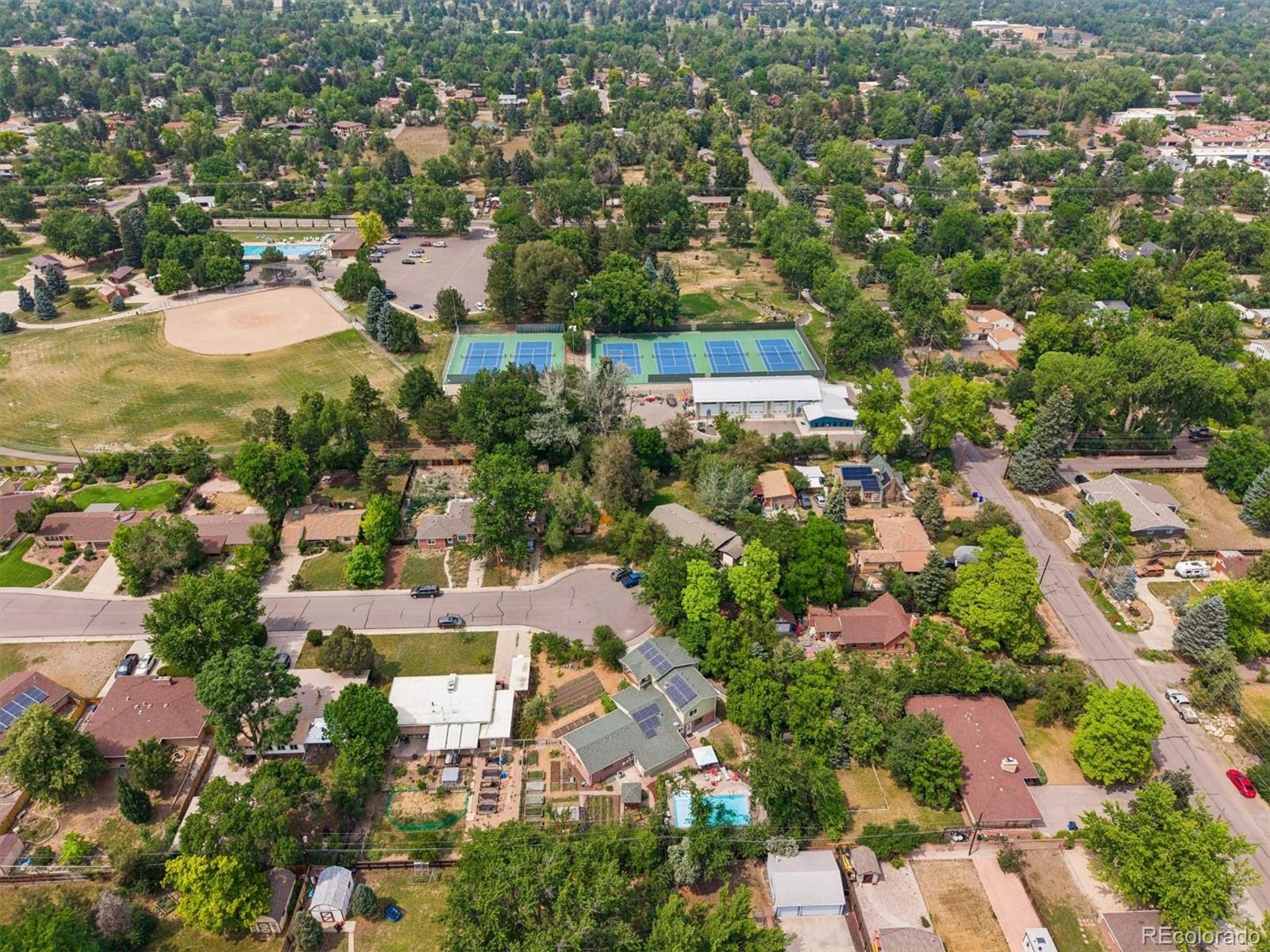 8090 W 19th Ave, Lakewood, CO 80214