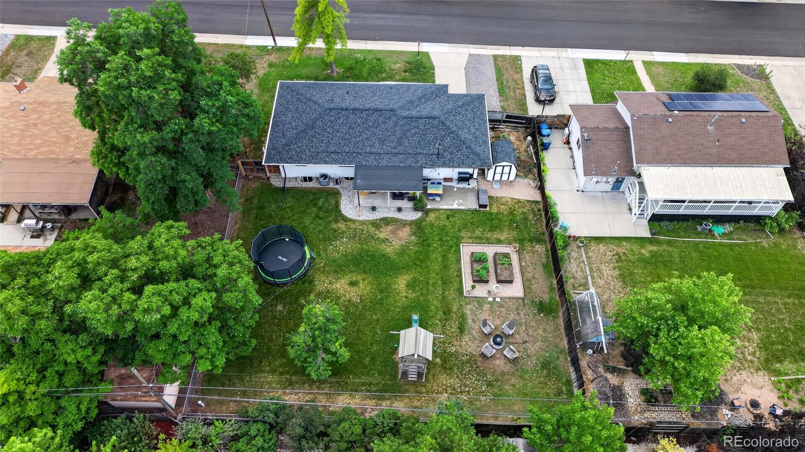 7650 S Kit Carson Dr, Centennial, CO 80122