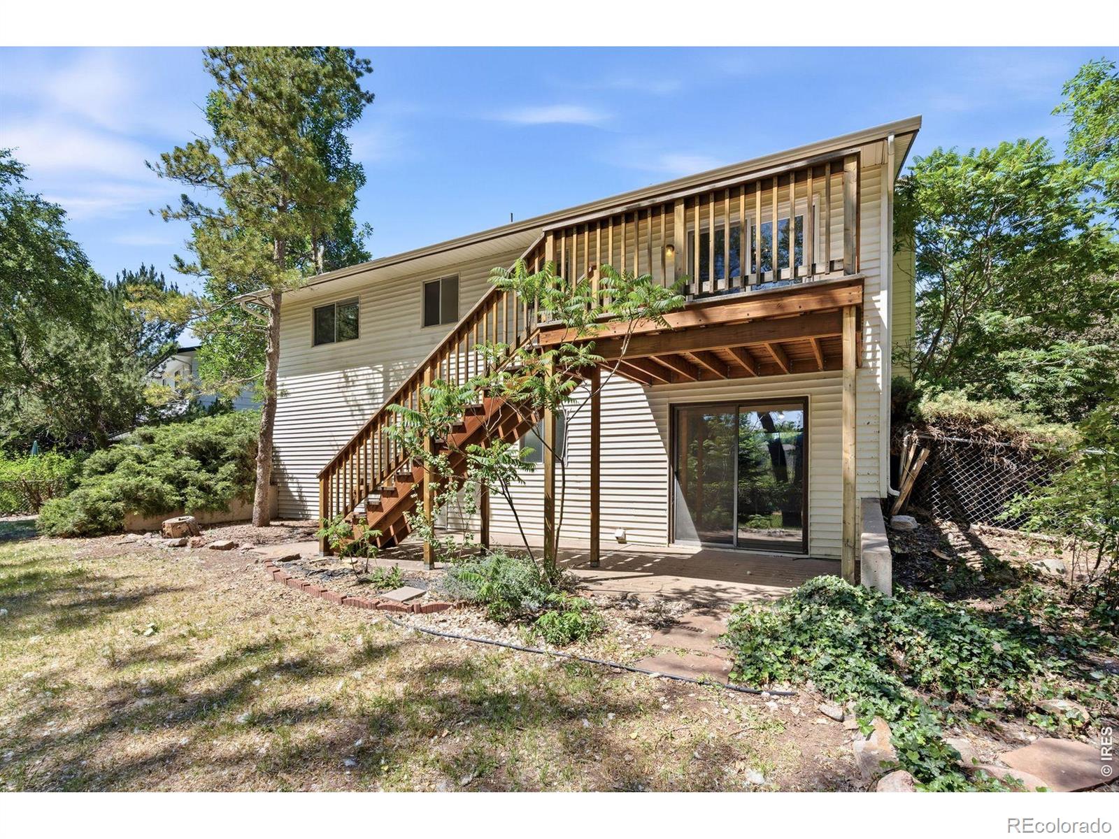 307 Bluebird Ct, Fort Collins, CO 80526