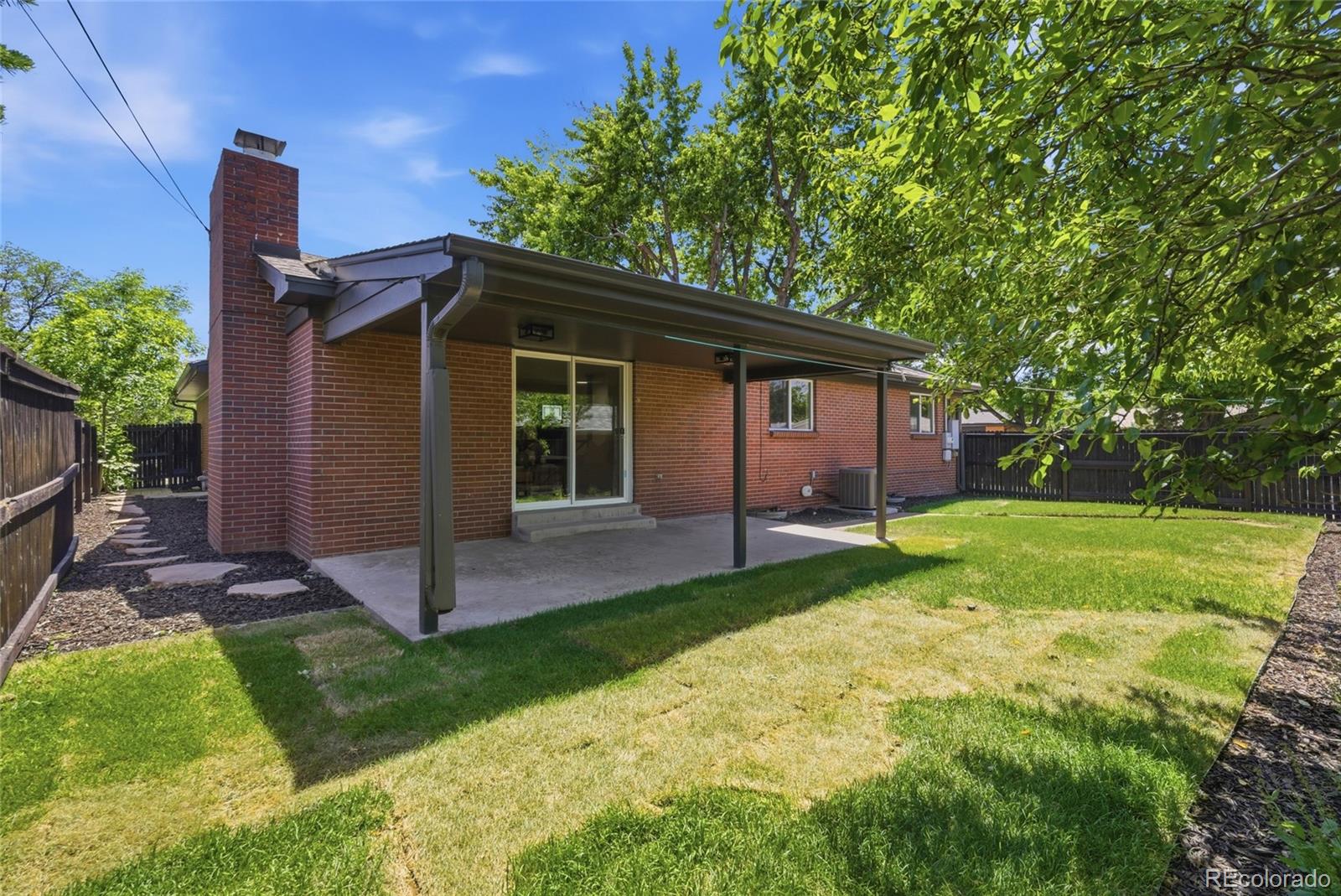 6105 E Mexico Ave, Denver, CO 80224
