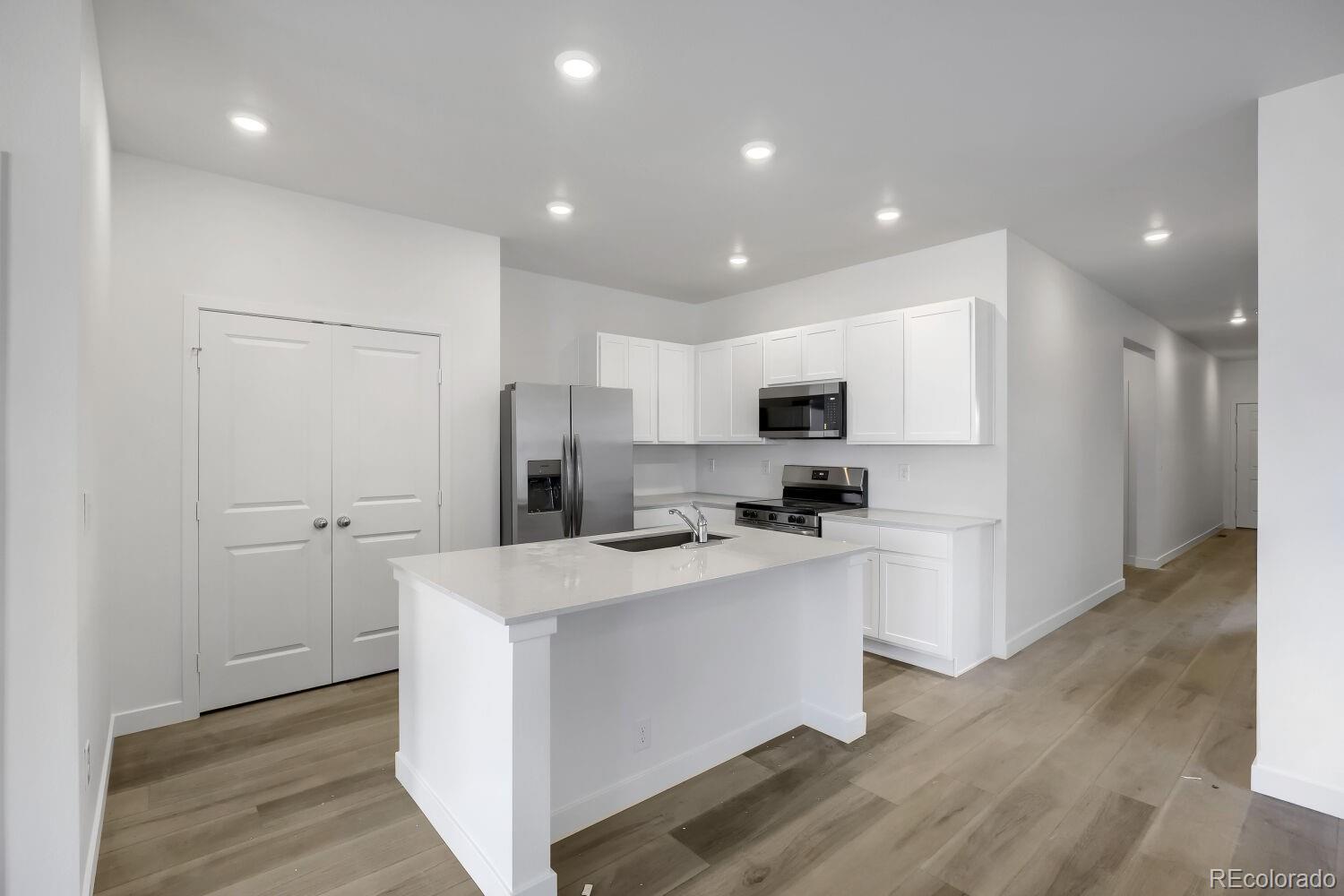 1662 Drumming Dr, Windsor, CO 80550
