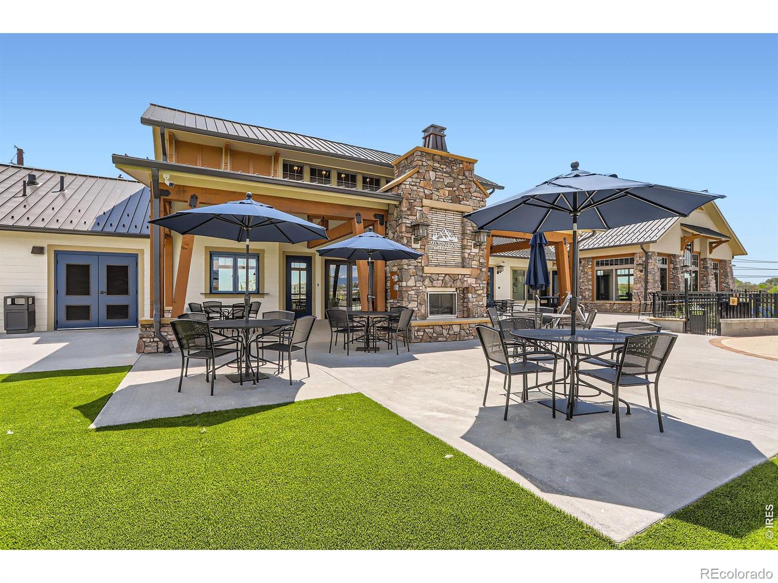 2819 Bear Springs Cir, Longmont, CO 80503