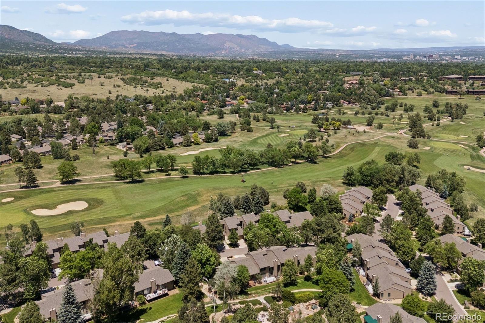 28 Woodbridge Dr, Colorado Springs, CO 80906