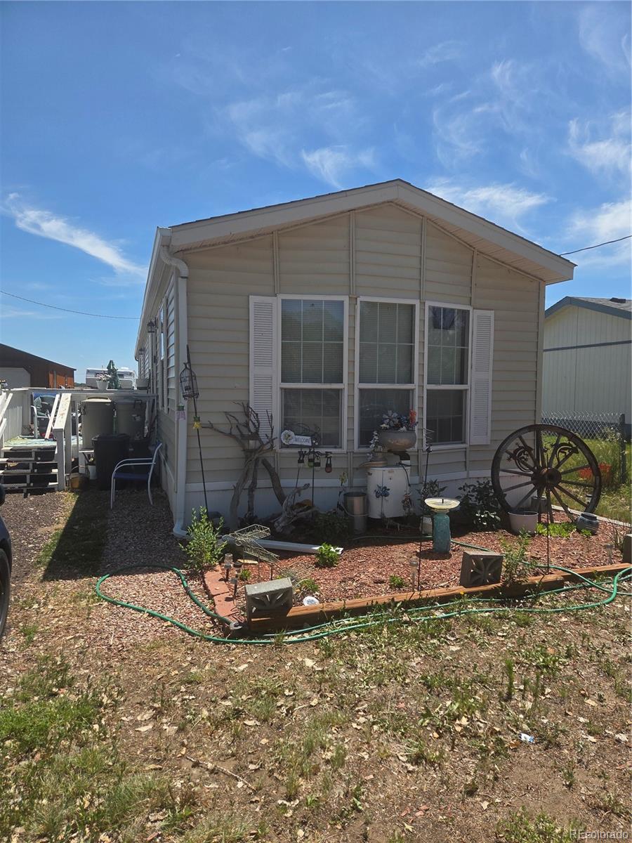 22852 Washington Ave, Orchard, CO 80649